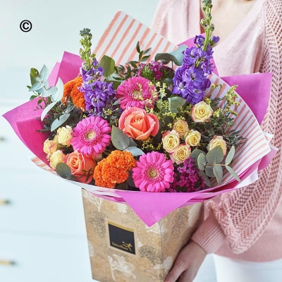 Mum's Large Bright Bouquet