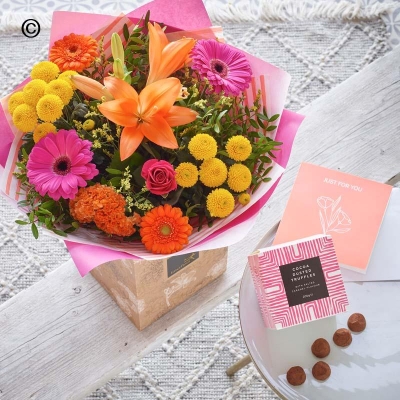 Mothers Day Bright Bouquet Bundle