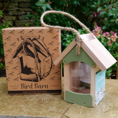 Bird Barn   Bird Feeder